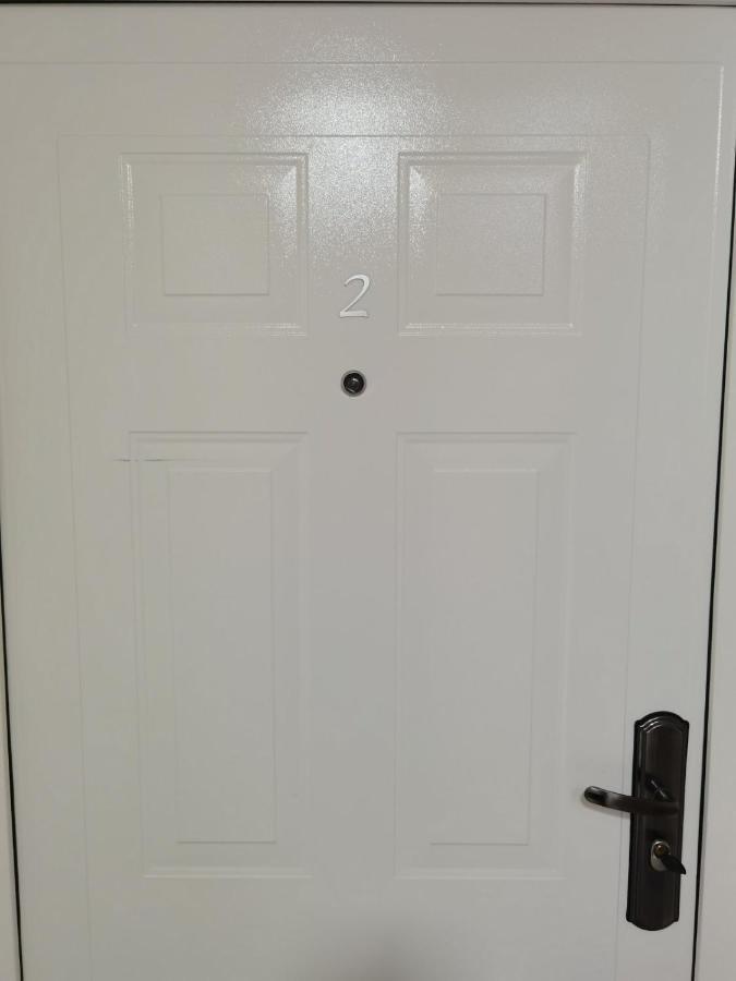 Kraguj Apartman 2 クラグイェヴァツ エクステリア 写真